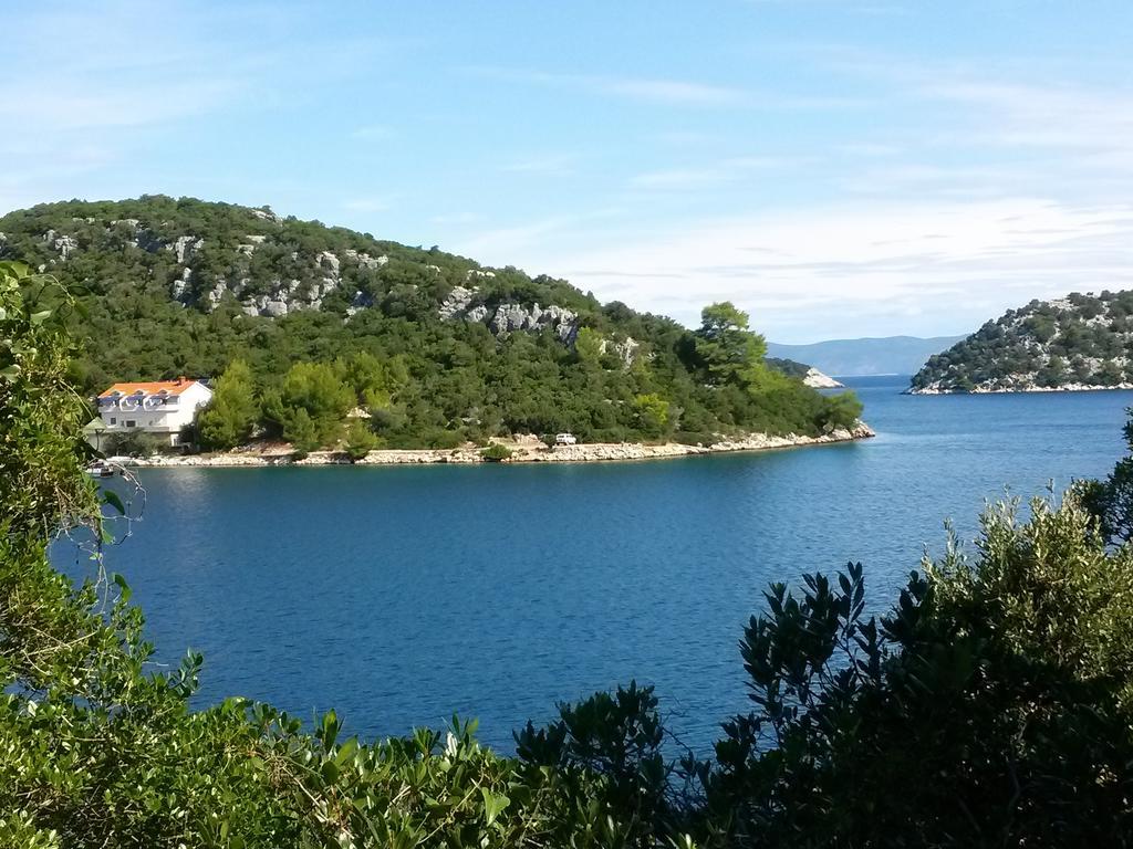 Lastovo Apartments Livia מראה חיצוני תמונה