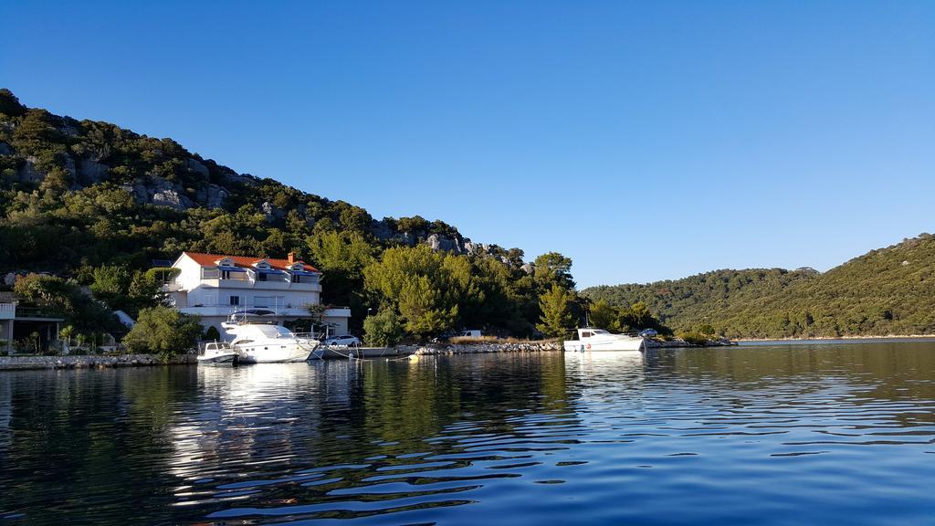 Lastovo Apartments Livia מראה חיצוני תמונה