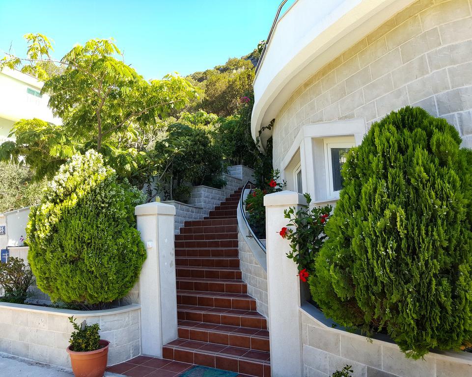 Lastovo Apartments Livia מראה חיצוני תמונה