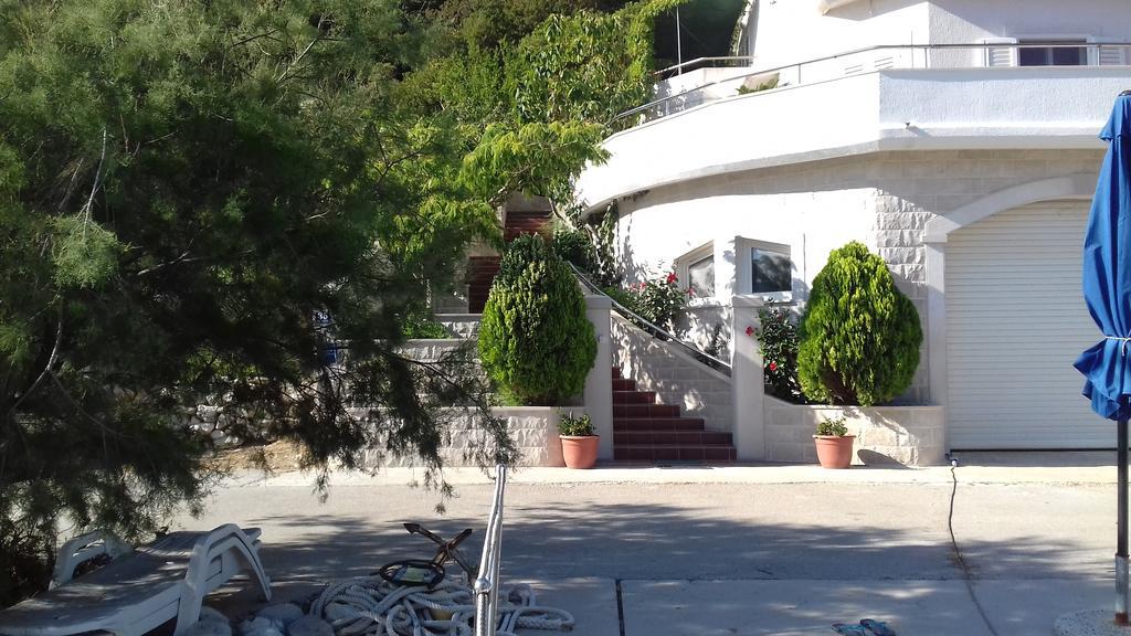 Lastovo Apartments Livia מראה חיצוני תמונה