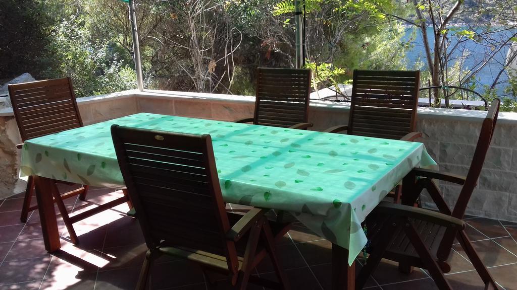 Lastovo Apartments Livia מראה חיצוני תמונה